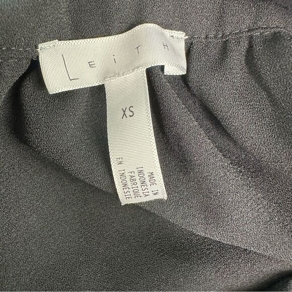 Anthropologie Leith Romper Size XS Black‎ Classic Simple Minimal Summer - Picture 11 of 11